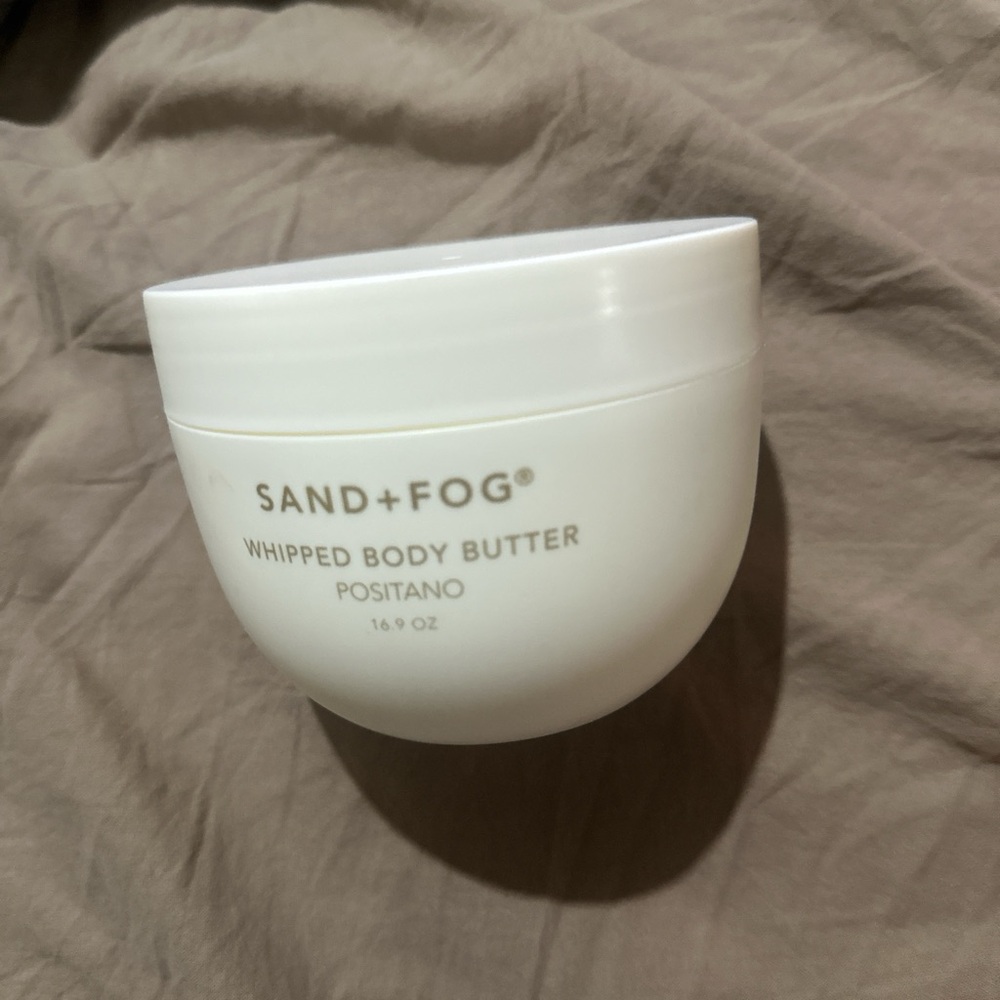 SAND+FOG Whipped Body Butter - White